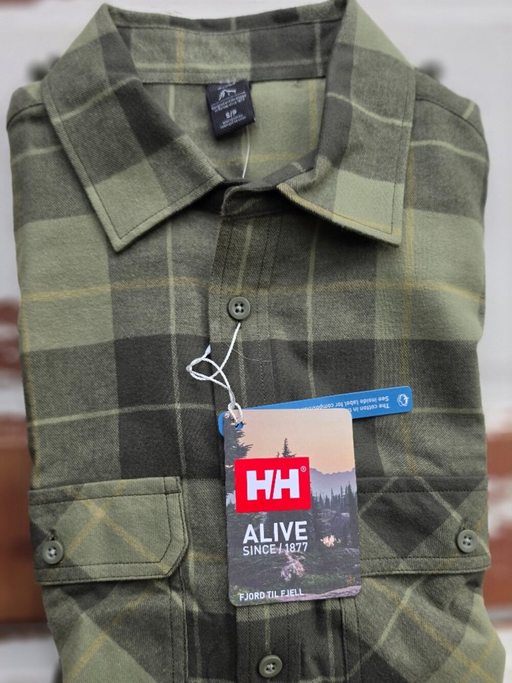 Helly Hansen Lokka Organic Flannel Shirt Men’s Small Green Plaid NWT $110